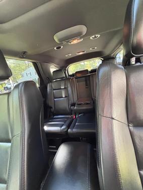 White 2019 Dodge Durango GT