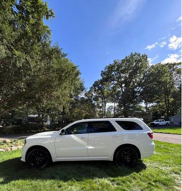 White 2019 Dodge Durango GT