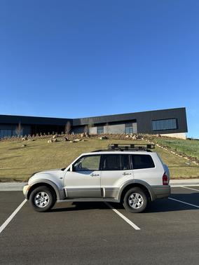 2003 Mitsubishi Montero Limited