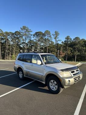 2003 Mitsubishi Montero Limited
