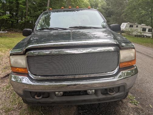 Green 2001 Ford F-250 XLT SuperCab Super Duty