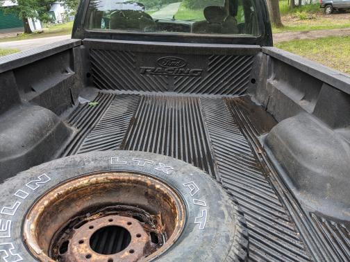 Green 2001 Ford F-250 XLT SuperCab Super Duty