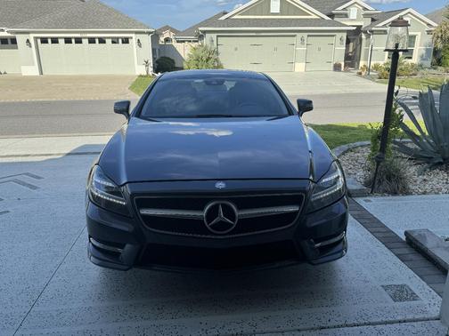 Gray 2014 Mercedes-Benz CLS-Class CLS 550