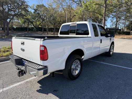 2008 Ford F-250 XL SuperCab Super Duty