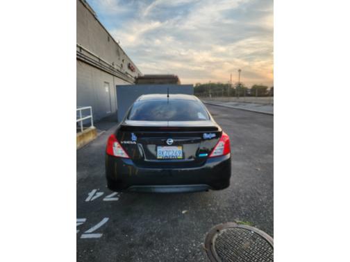 2015 Nissan Versa 1.6 S+