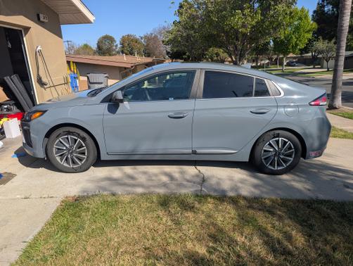 2021 Hyundai IONIQ EV Limited
