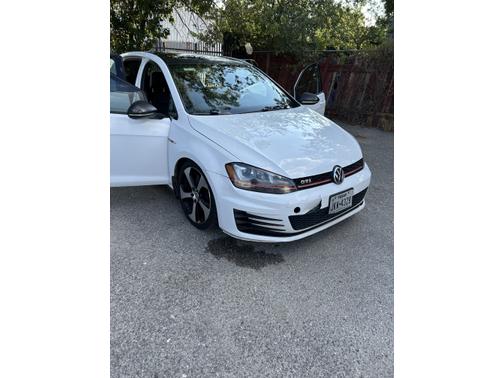 2015 Volkswagen Golf GTI 2.0T Autobahn 4-Door