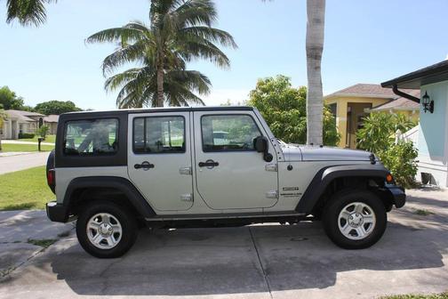 Silver 2016 Jeep Wrangler Unlimited Sport RHD