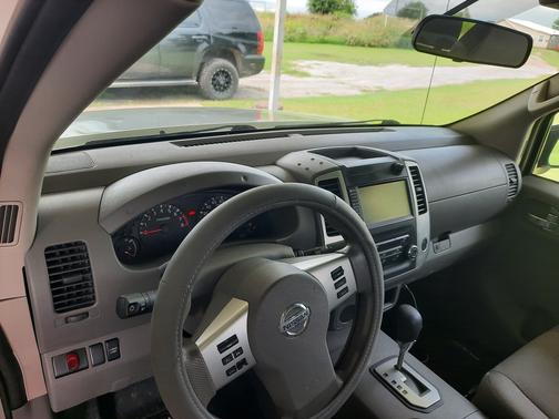 2020 Nissan Frontier S