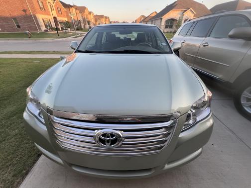 2008 Toyota Avalon XLS