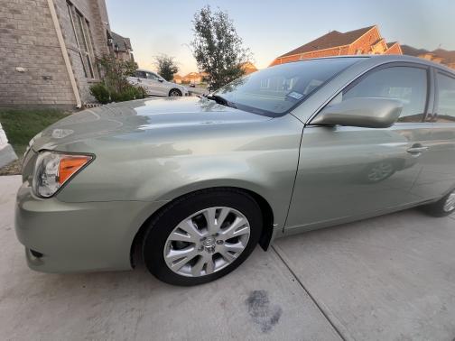 2008 Toyota Avalon XLS