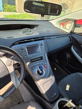 2013 Toyota Prius Three