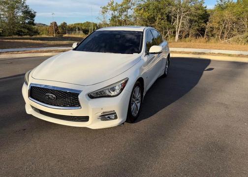 White 2016 INFINITI Q50 3.0T Premium