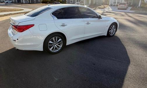 White 2016 INFINITI Q50 3.0T Premium