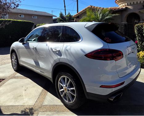 2016 Porsche Cayenne Cayenne