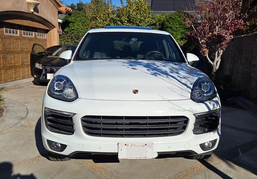 2016 Porsche Cayenne Cayenne