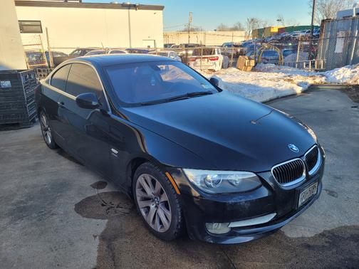 Black 2011 BMW 328 i xDrive