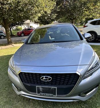 2016 Hyundai SONATA Hybrid SE