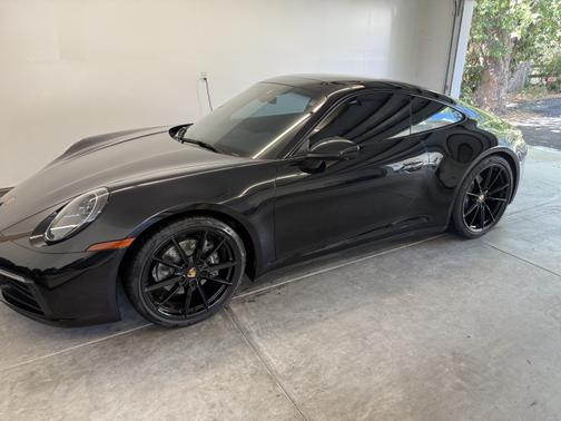 2021 Porsche 911 Carrera 4