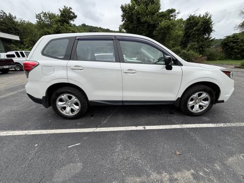 2018 Subaru Forester 2.5i