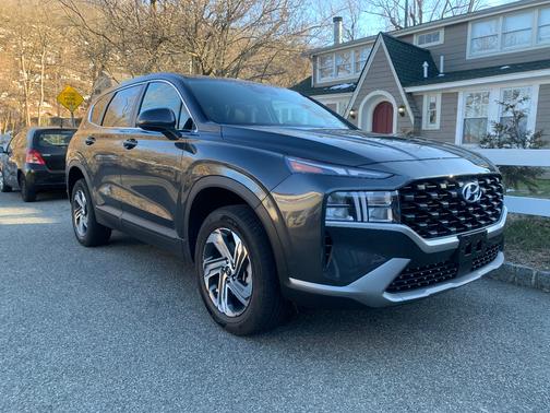 2021 Hyundai SANTA FE SE