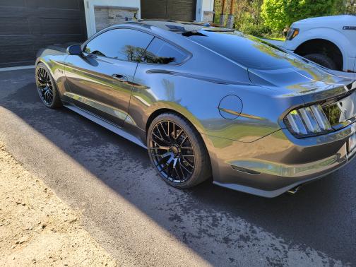 Gray 2016 Ford Mustang GT Premium