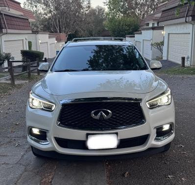 2020 INFINITI QX60 LUXE