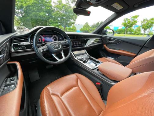 2021 Audi Q8 55 Prestige