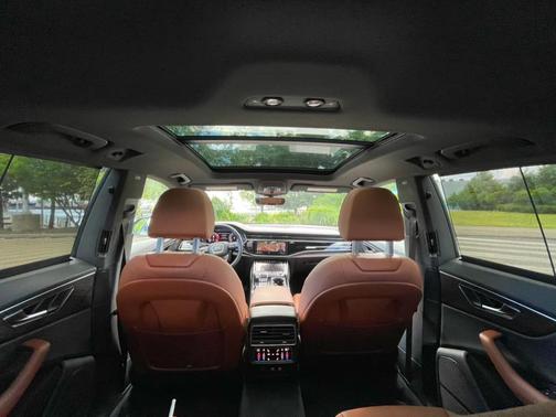 2021 Audi Q8 55 Prestige