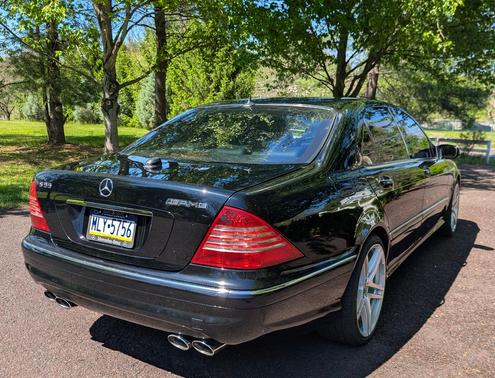 Black 2005 Mercedes-Benz S-Class S55 AMG