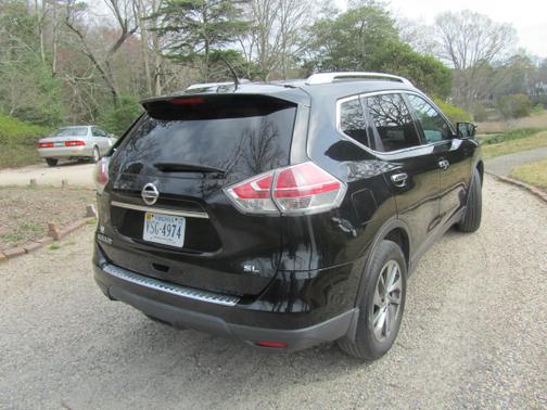 2015 Nissan Rogue SL