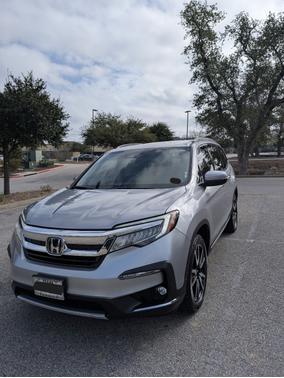 2022 Honda Pilot Touring 7-Passenger