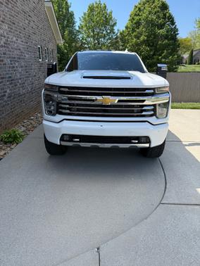 White 2022 Chevrolet Silverado 2500 High Country
