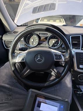2014 Mercedes-Benz GL-Class GL 550 4MATIC