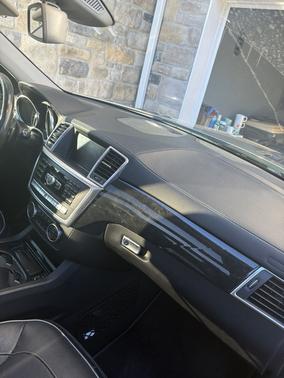 2014 Mercedes-Benz GL-Class GL 550 4MATIC