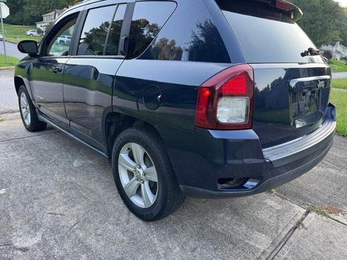 Blue 2016 Jeep Compass Sport