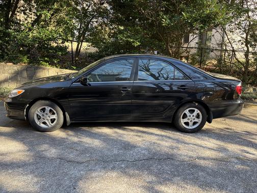 2006 Toyota Camry LE