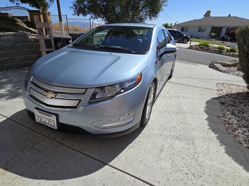 2015 Chevrolet Volt Base