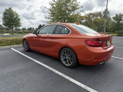 2015 BMW 228 i