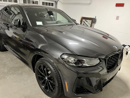 2023 BMW X4 xDrive30i