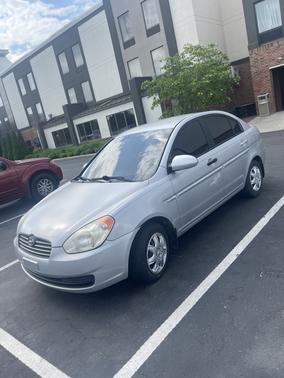 2009 Hyundai Accent GLS