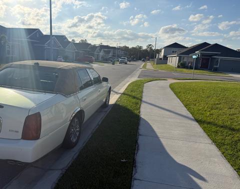 2004 Cadillac DeVille DHS