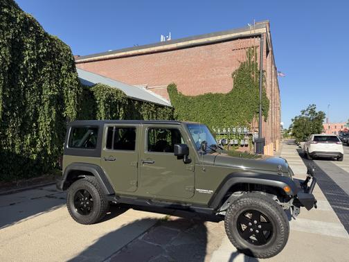 2015 Jeep Wrangler Unlimited Sport