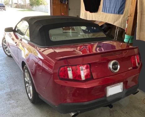 2011 Ford Mustang GT Premium