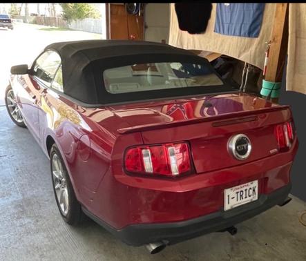 2011 Ford Mustang GT Premium