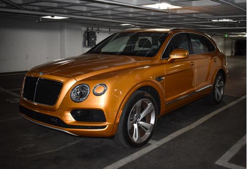 Photo 1 of 9 of 2019 Bentley Bentayga V8
