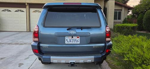 Blue 2004 Toyota 4Runner SR5
