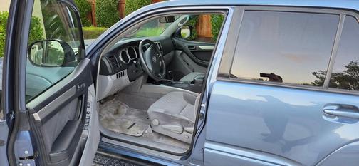 Blue 2004 Toyota 4Runner SR5