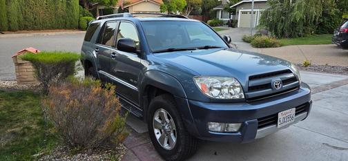Blue 2004 Toyota 4Runner SR5