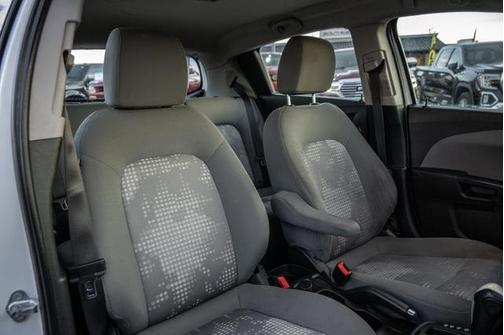 2017 Chevrolet Sonic LT